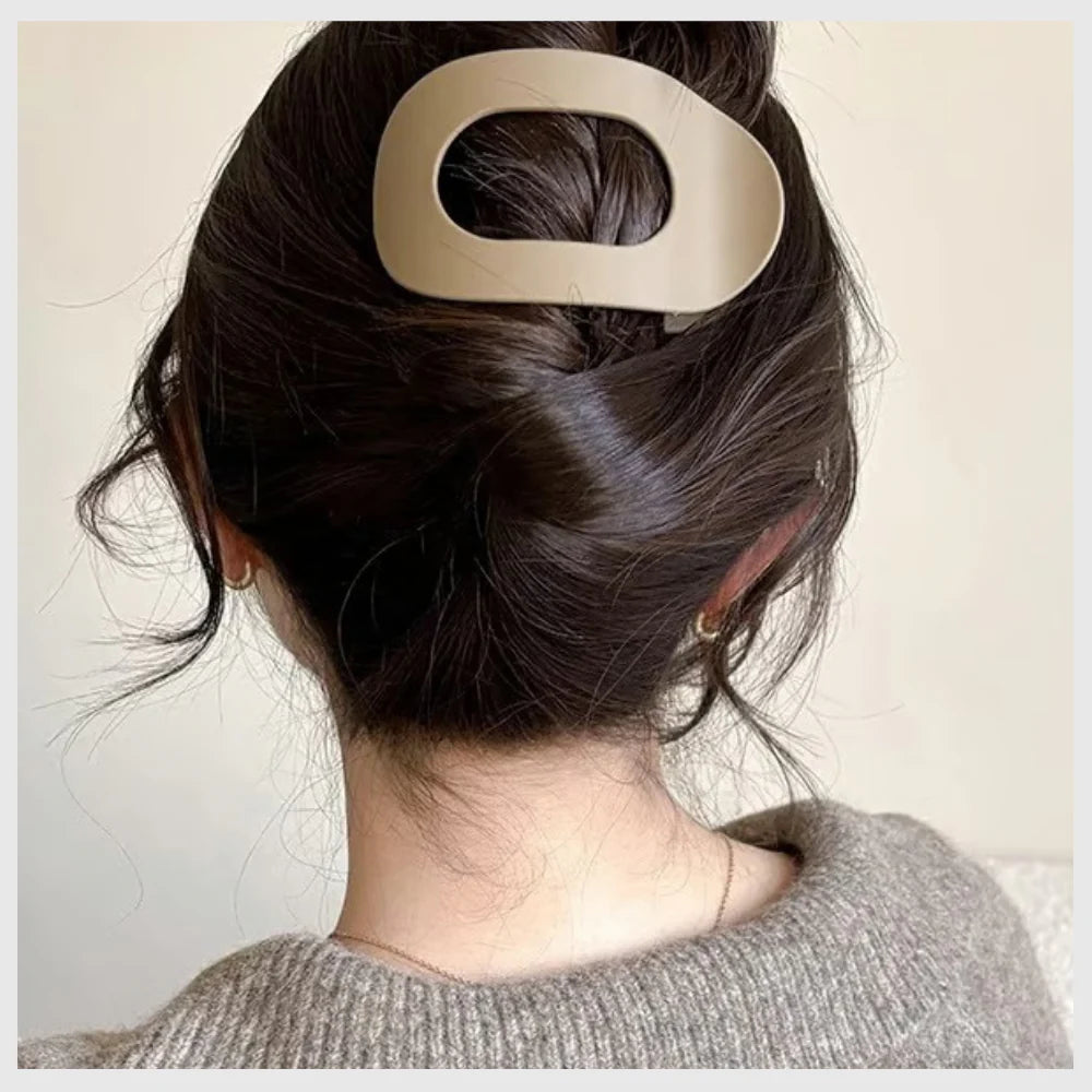 Pince à cheveux de couleur unie